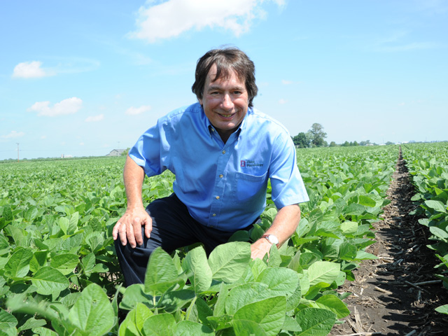 Following six simple steps can give beans a yield boost, says Fred Below, University of Illinois crop physiologist. (DTN Photo by Pamela Smith)